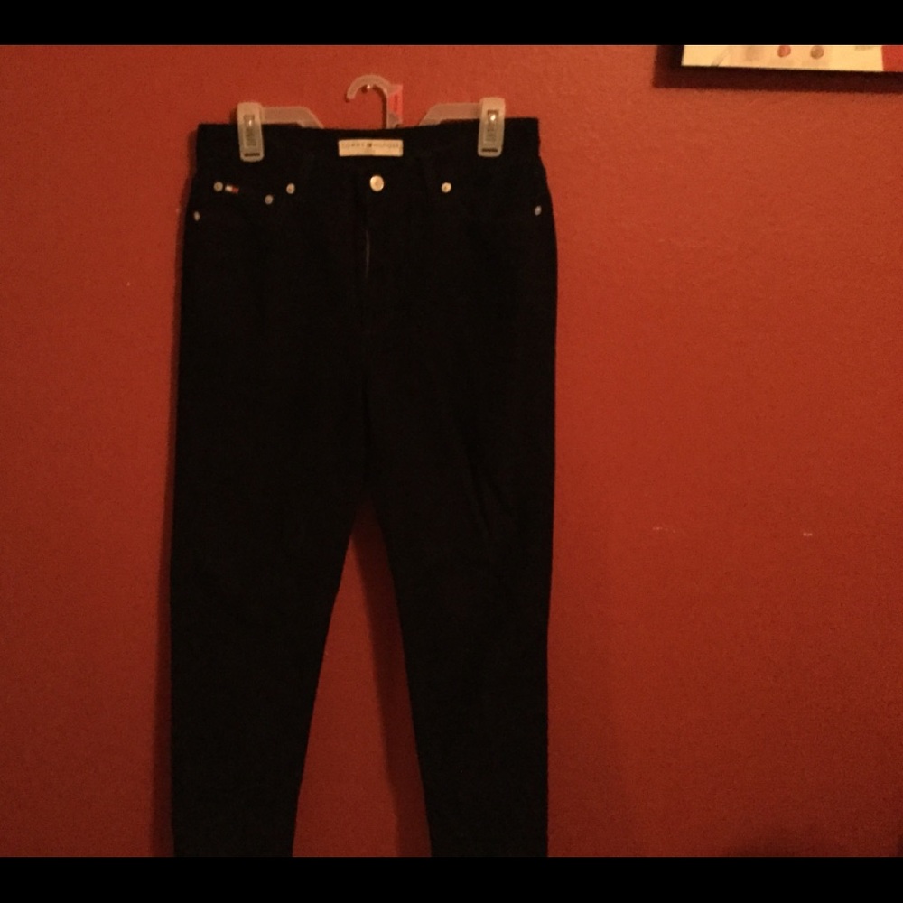 Pantalón mezclilla negra ,